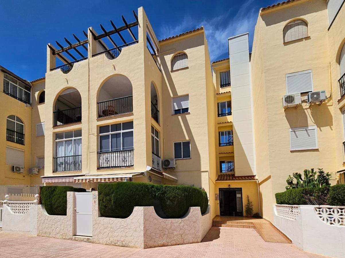 Casa De Kosma Apartment Torrevieja Bagian luar foto