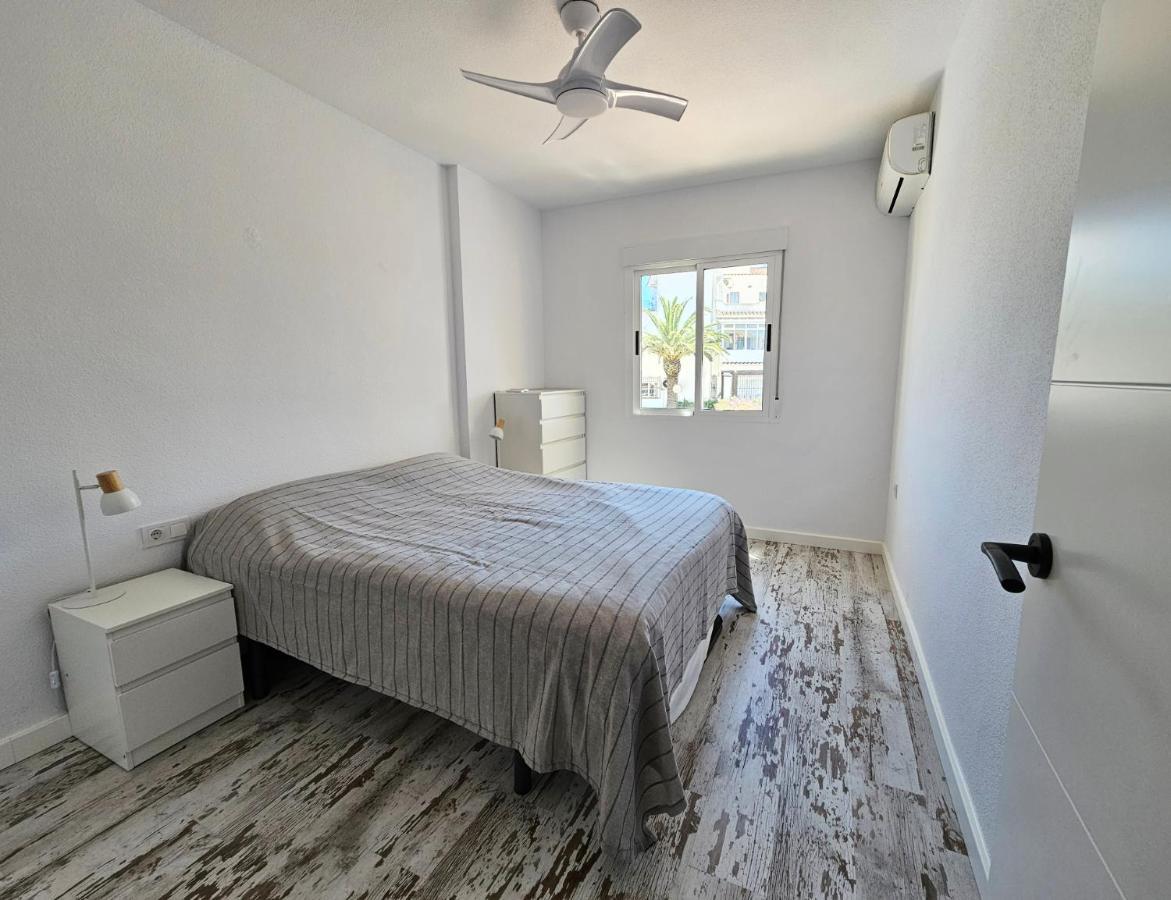 Casa De Kosma Apartment Torrevieja Bagian luar foto